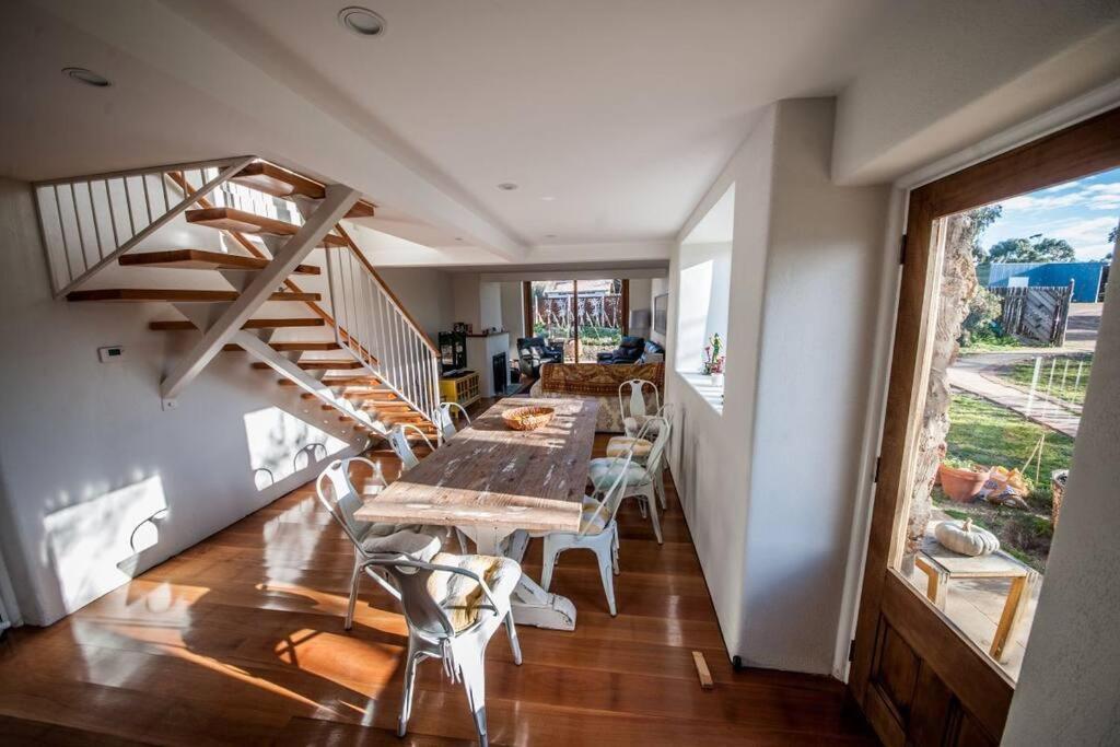 Villa *Newly Relisted* Coach House At Lisdillon Vineyard à Little Swanport Extérieur photo