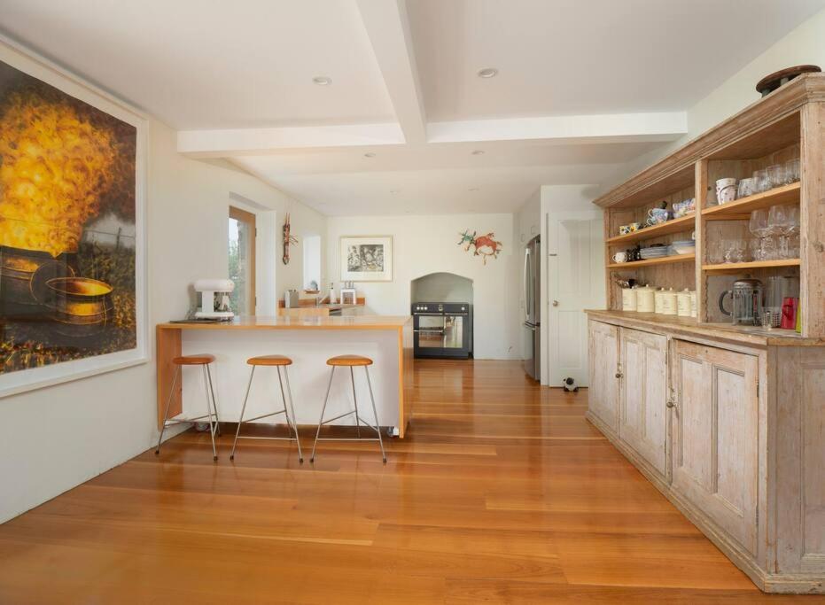 Villa *Newly Relisted* Coach House At Lisdillon Vineyard à Little Swanport Extérieur photo