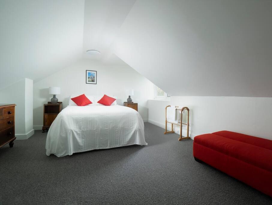 Villa *Newly Relisted* Coach House At Lisdillon Vineyard à Little Swanport Extérieur photo